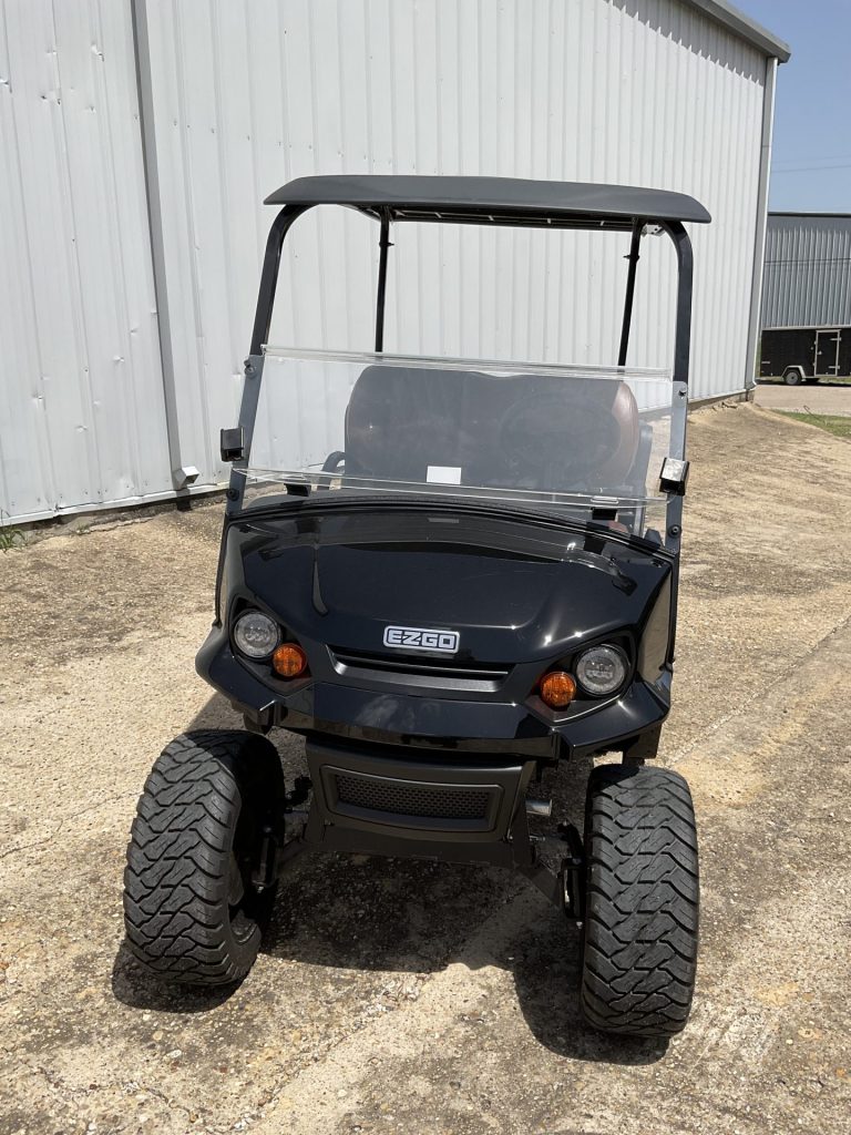 2026 E-Z-GO Express 4 Gas (standard)